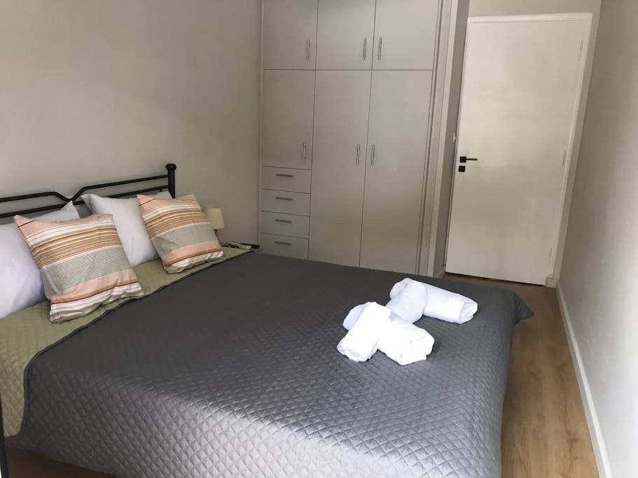 Kyparissia Cozy Flat - 5Mins Walking From Beach Apartment Bagian luar foto