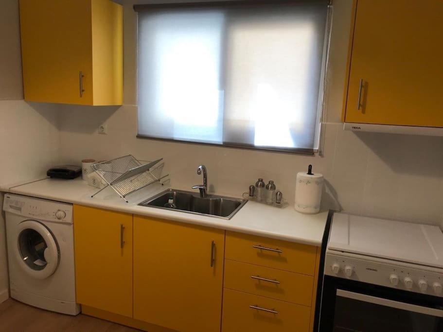 Kyparissia Cozy Flat - 5Mins Walking From Beach Apartment Bagian luar foto